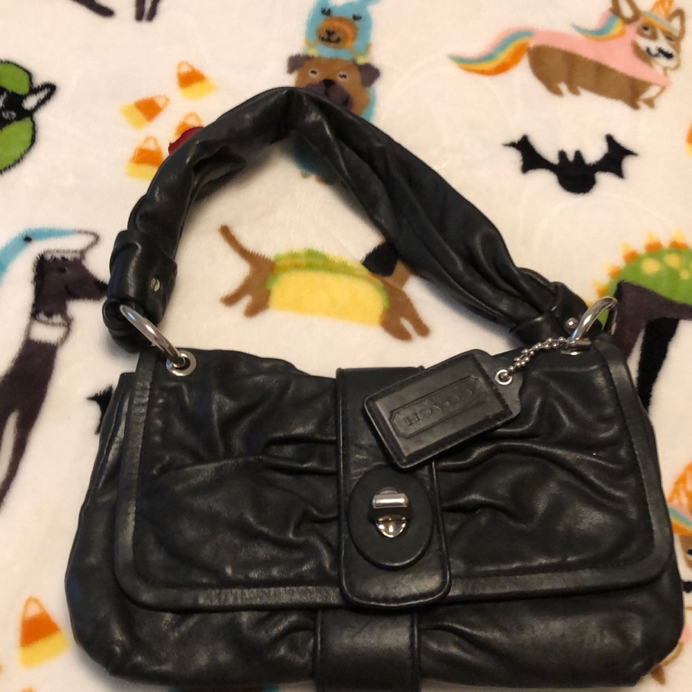 Vintage Coach shoulder bag